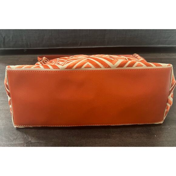 NEW Adrienne Vittadini Shoulder Woven Bag Orange Leather Details Zipper Closure - Picture 5 of 9